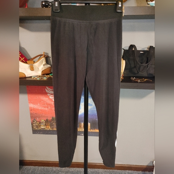 Nike Black and White Leggings Athletic Wear, Size Small - Picture 2 of 7